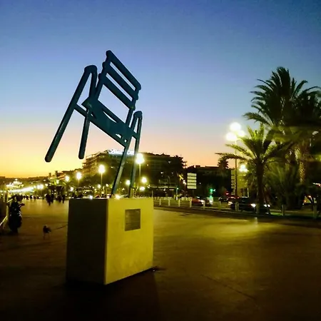 Promenade * نيس