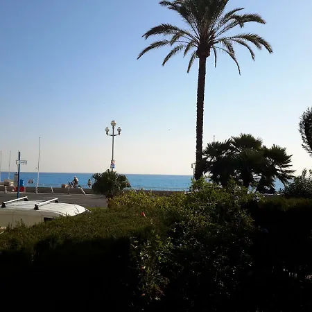 Promenade * نيس
